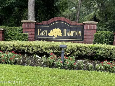 9051 Hampton Landing Dr, Jacksonville, FL 32256