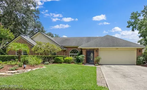 10275 Ripple Rush Dr W, Jacksonville, FL 32257