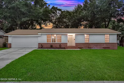 1204 Timber Ln, Jacksonville, FL 32211