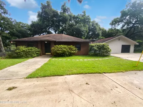 7018 Brightwater Dr, Keystone Heights, FL 32656