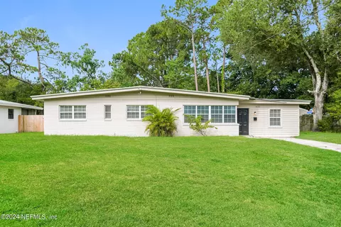 4620 Dupro Dr, Jacksonville, FL 32207