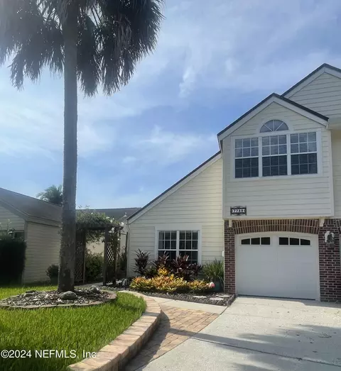 7728 Lynchburg Ct W, Jacksonville, FL 32277