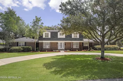 8195 Green Glade Rd, Jacksonville, FL 32256