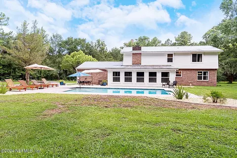 9380 Glenwood Dr, Glen Saint Mary, FL 32040