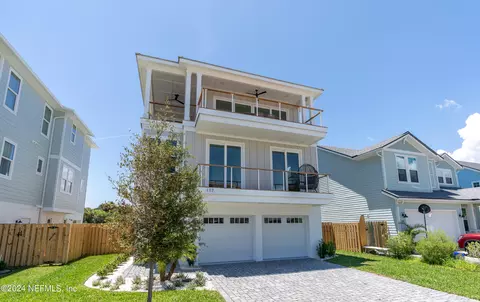 117 5th St, Saint Augustine Beach, FL 32080