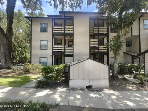 1604 Arcadia Dr #210, Jacksonville, FL 32207