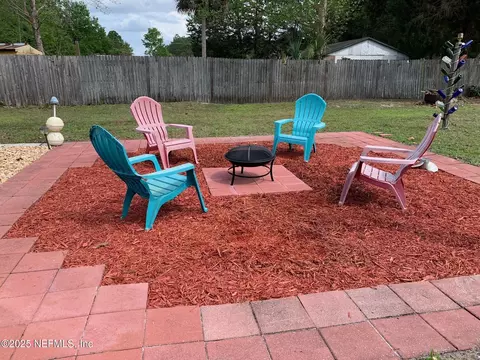 107 Musket Dr, Satsuma, FL 32189