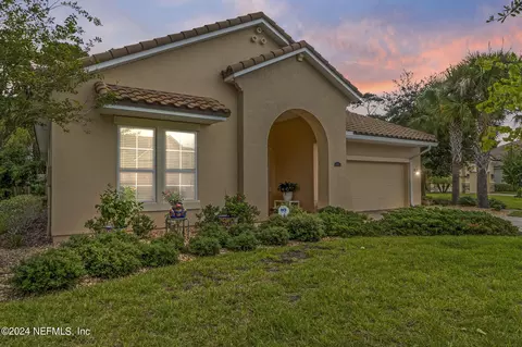 140 Pintoresco Dr, Saint Augustine, FL 32095