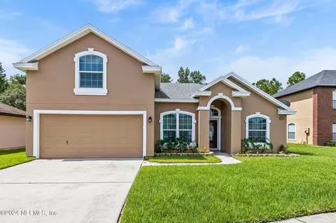 4314 Marsh Hawk Dr, Jacksonville, FL 32218