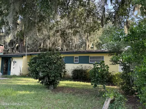 354 Canis Dr S, Orange Park, FL 32073