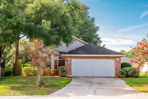 9146 Hampton Cove Ct S, Jacksonville, FL 32225