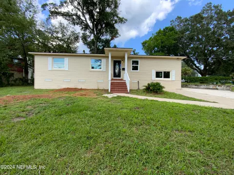 3445 Emerald Isle Cir W, Jacksonville, FL 32216