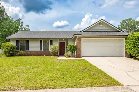 8691 Hammond Forest Dr, Jacksonville, FL 32221
