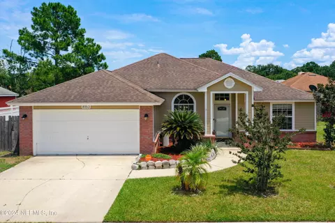 8153 Beatle Blvd, Jacksonville, FL 32244