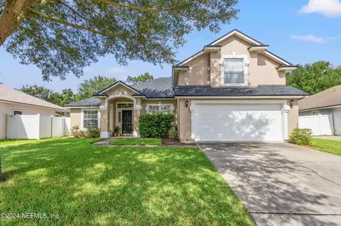 3024 Southbank Cir, Green Cove Springs, FL 32043