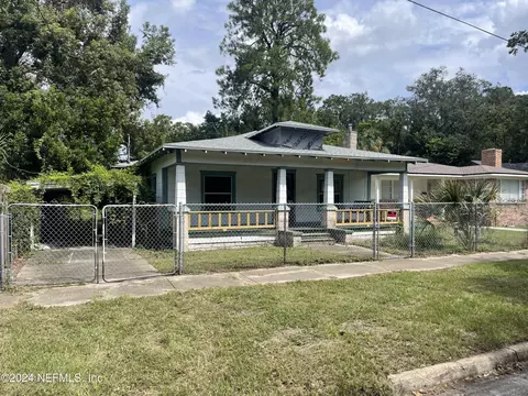 251 W 40th St, Jacksonville, FL 32206