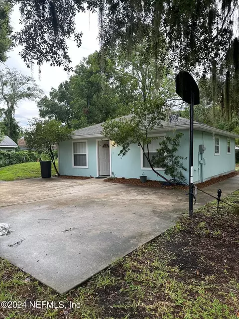 4424 Gilbert St, Jacksonville, FL 32207