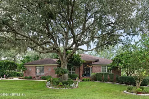 4044 Shoal Creek Ln, Jacksonville, FL 32225