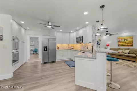 1014 Coral Farms Rd, Florahome, FL 32140
