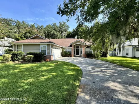 424 Wynfield Cir, Fleming Island, FL 32003