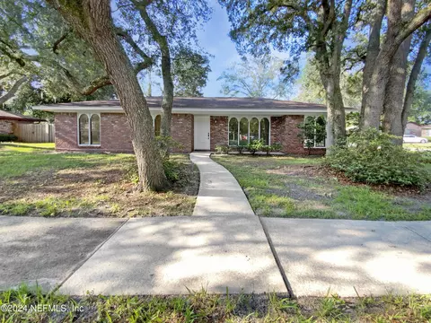 6124 Bayouwood Rd, Jacksonville, FL 32277