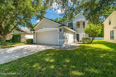 729 Turkey Point Dr, Orange Park, FL 32065