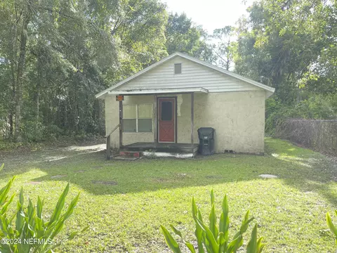 1205 Dell St, Starke, FL 32091