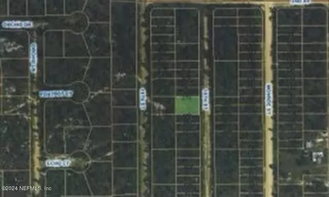 223 18th St, Interlachen, FL 32148 photo 1