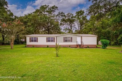 37226 S Oak St, Hilliard, FL 32046