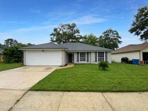 2564 Eiffel Cir E, Jacksonville, FL 32210