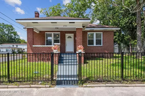 2721 Myra St, Jacksonville, FL 32204