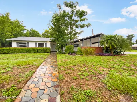 5814 Hillman Dr, Jacksonville, FL 32244