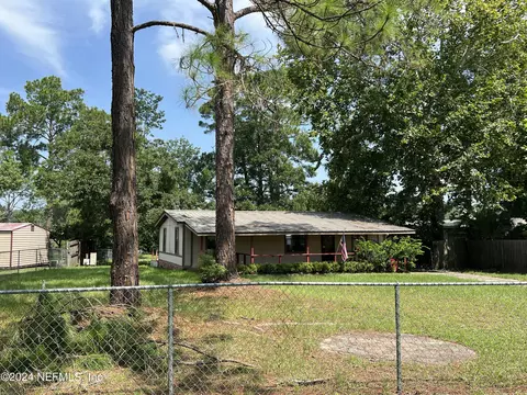 212 Salem St, Interlachen, FL 32148 photo 1