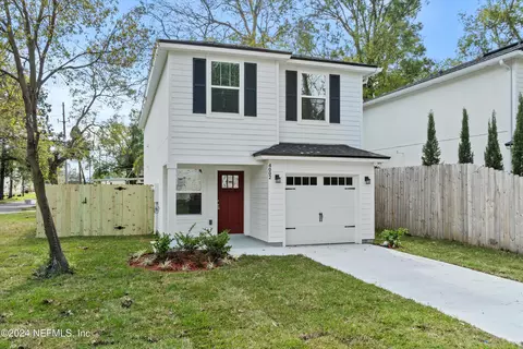 4002 College St, Jacksonville, FL 32205