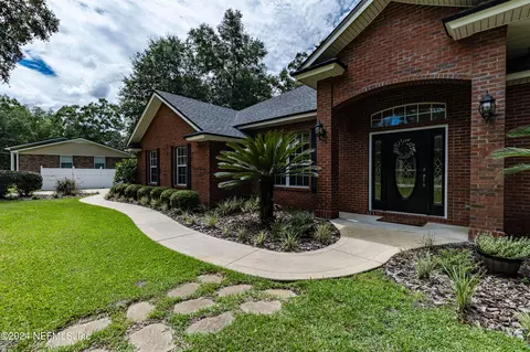 873 Branscomb Rd, Green Cove Springs, FL 32043