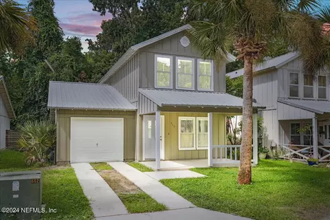 660 Corduroy Ct, Orange Park, FL 32073