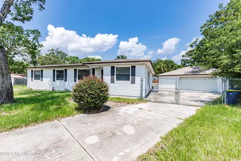 7045 Gaillardia Ct, Jacksonville, FL 32211