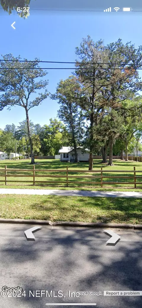 412 S Oakridge Ave, Green Cove Springs, FL 32043