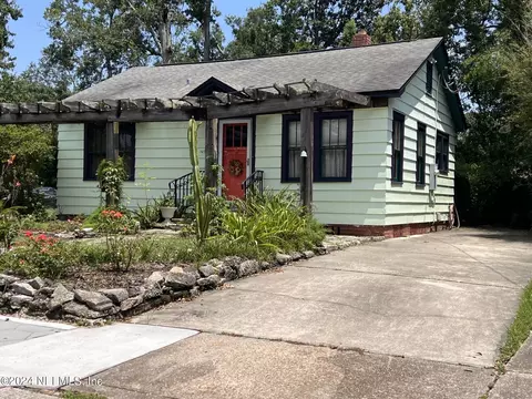 1097 Wolfe St, Jacksonville, FL 32205
