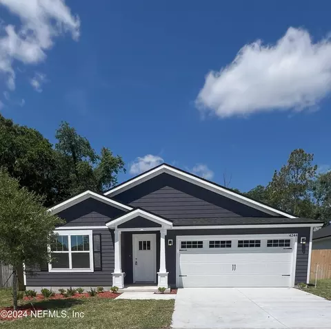 4244 Matador Dr, Jacksonville, FL 32210