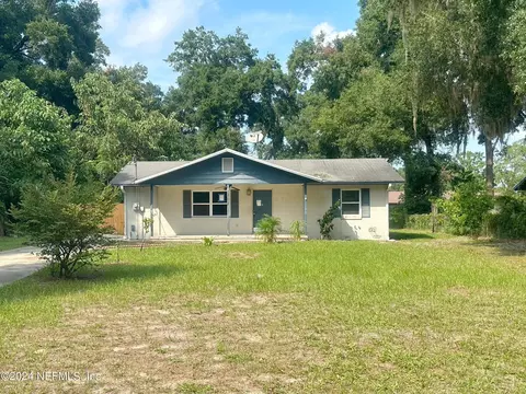 150 Satsuma St, Keystone Heights, FL 32656
