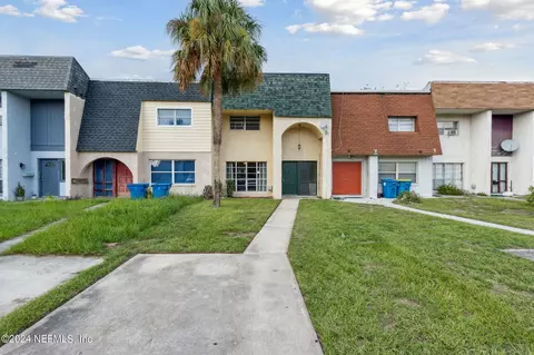 6107 Tuscony Cir, Jacksonville, FL 32277