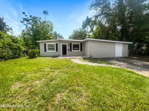 2527 Abercorn Rd, Jacksonville, FL 32211