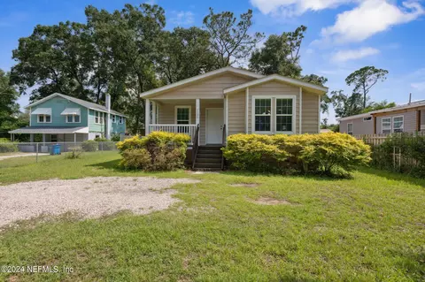 1136 Angus St, Jacksonville, FL 32208