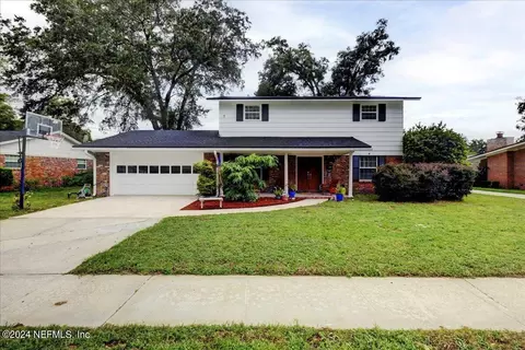 3333 Heathcliff Ln, Jacksonville, FL 32257