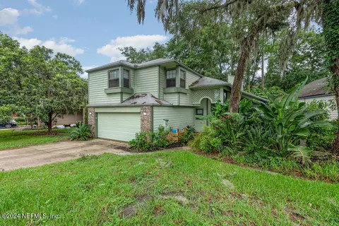 3630 Bridgewood Dr, Jacksonville, FL 32277