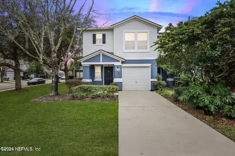 1035 N Black Cherry Dr, Saint Johns, FL 32259