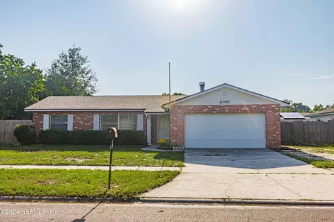 6055 Shakespeare Dr, Jacksonville, FL 32244