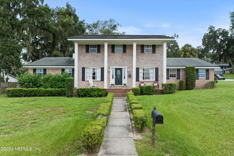 4151 Leeward Pt, Jacksonville, FL 32225
