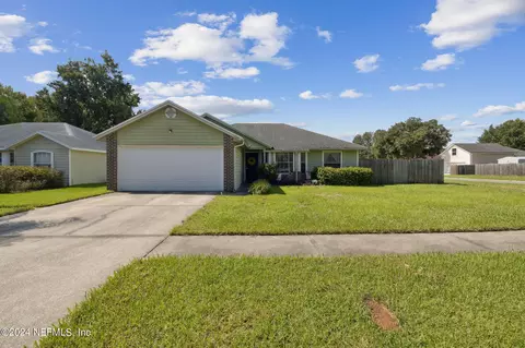 2349 Tigress Ln, Middleburg, FL 32068